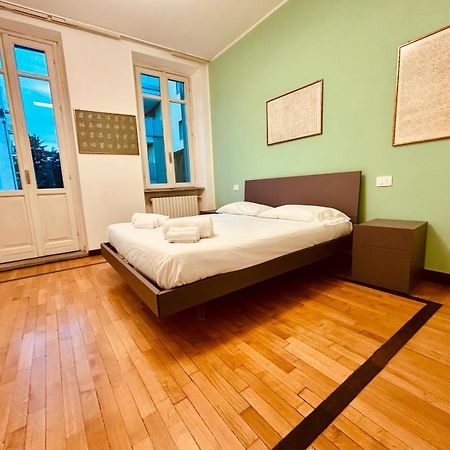 Kibilu - Via Medaglie D'Oro Centro Citta Con Parcheggio Apartment Varese Luaran gambar